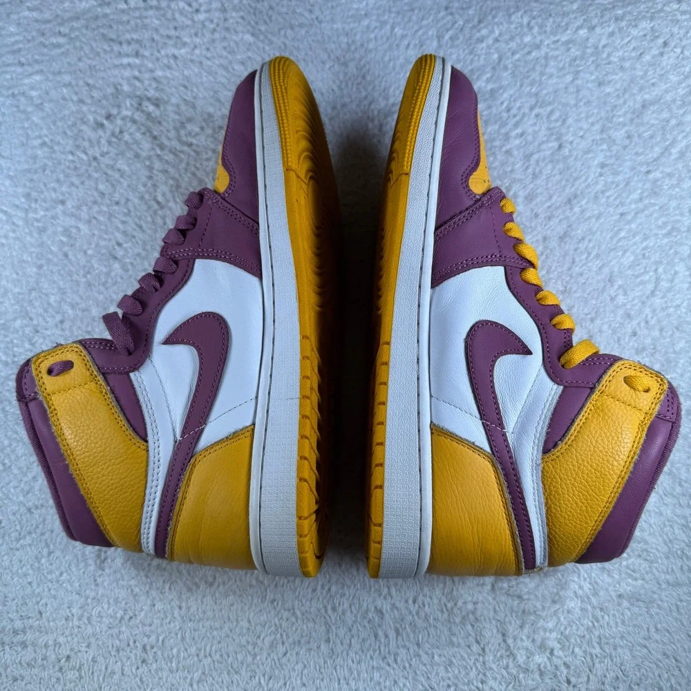 Air Jordan 1 High OG Brotherhood Men's Size 9.5 Yellow Burgundy Shoes Sneakers